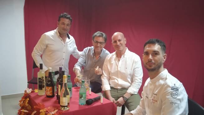 Entre vinos | Vinos de garaje y platos de Estrella Michelin