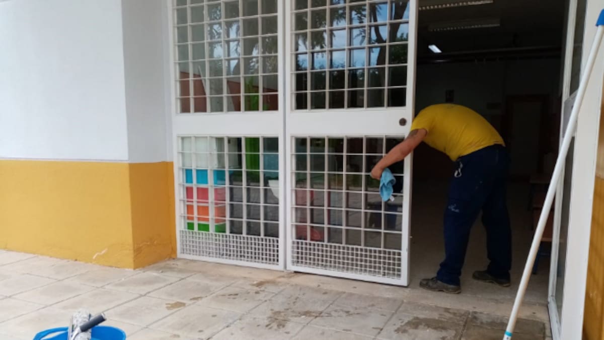 Blanca Gastalver: "Tendremos un nuevo modelo de limpieza en los colegios públicos de Sevilla"