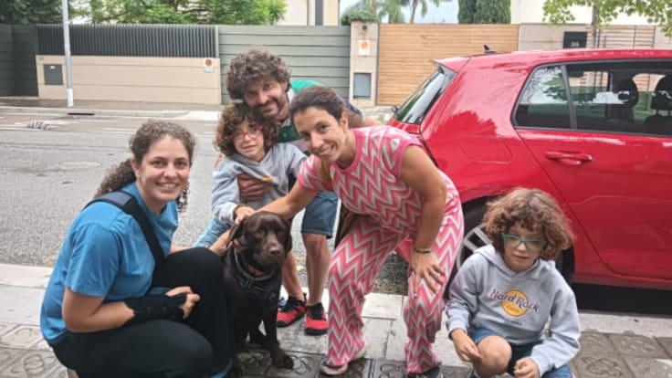 Entrevista a Ana Isabel Domenech sobre el primer perro de asistencia para atender niños con TEA en Murcia