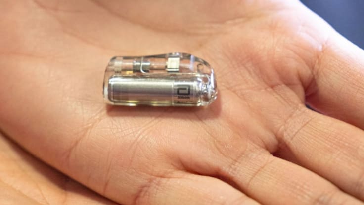 "Yo creía que ya había llegado al final de mi carrera": Un ingeniero iraní logra salvar a una bebé española recién nacida con algo único en el mundo