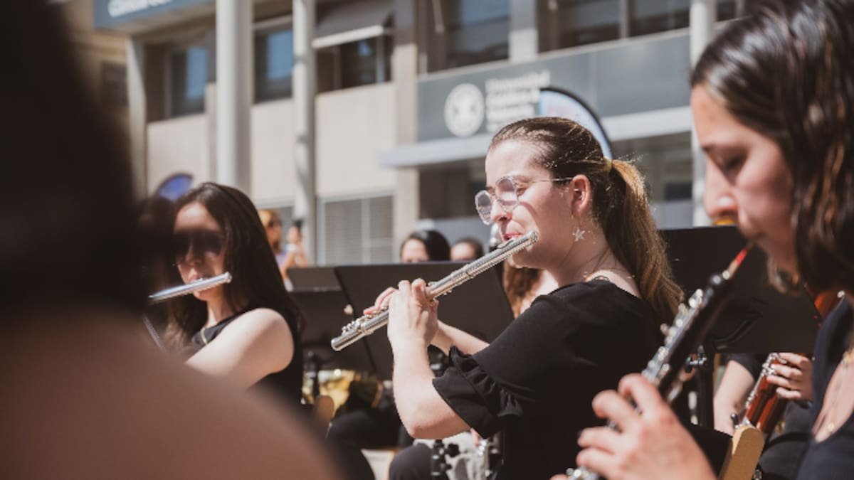 Este domingo la Banda Simfónica de Mujeres de la FSMCV actuará en el Teatre Serrano para conmemorar el 8M