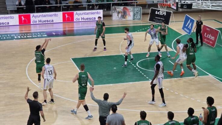 Santi Cerdán se mostraba contento por la victoria y el partido que hizo el equipo