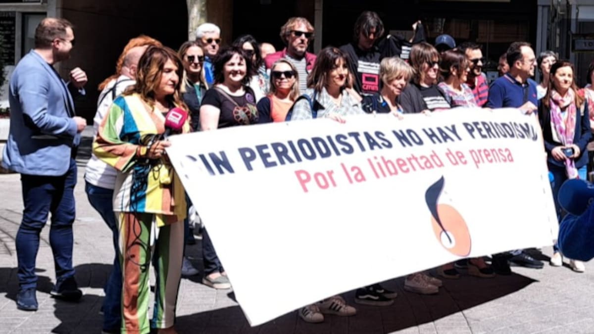 'Seis años, dos semanas y cuatro días', la firma de opinión de Loli Ríos Defez