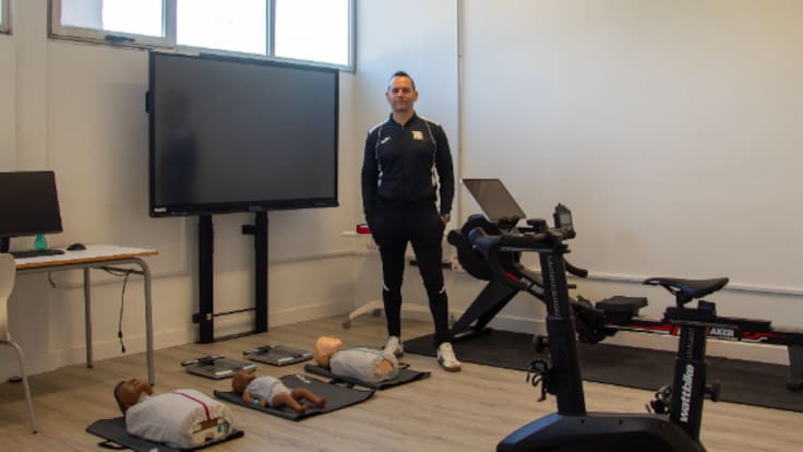 Fran Amorós, profesor de Educación Física del IES Monastil de Elda, sobre el Aula Ateca