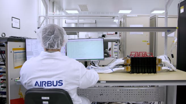 "Mantendrá con vida a los astronautas": el cerebro térmico de la Artemis II se ha fabricado en España