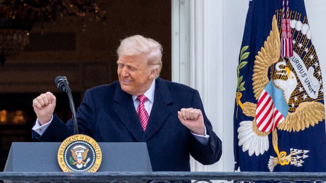 Las encuestas sitúan la popularidad de Trump en mínimos históricos