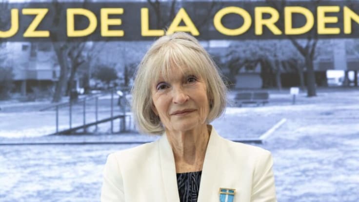 Manuela Navarro: Mujer, jubilada y tenaz, ahora con las eléctricas en el punto de mira