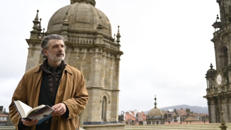 Entrevistamos al escritor gallego Francisco Narla por su novela 'Ultreia'