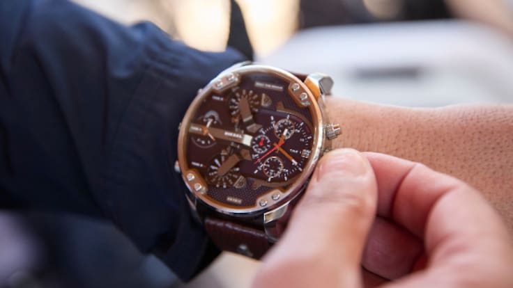 El rellotge de polsera, un altra invenció en temps de guerra