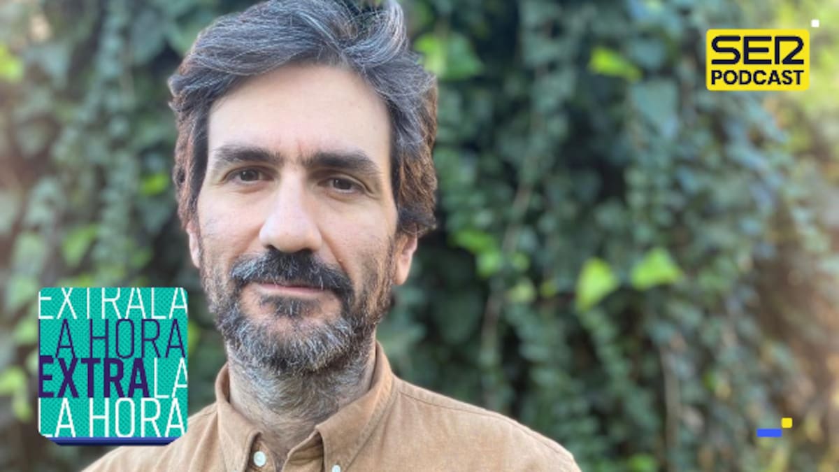Mario Trigo, ilustrador: "La Iglesia en la Edad Media convirtió al lobo en un símbolo de herejía y brujería, incluso con connotaciones políticas que llegan hasta hoy"