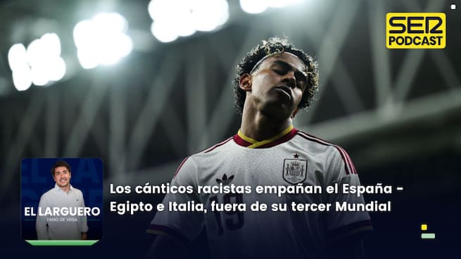 Los cánticos racistas empañan el España - Egipto e Italia, fuera de su tercer Mundial