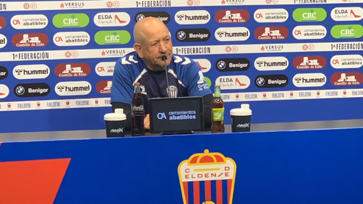 Claudio Barragán, Ent. del Eldense, antes de recibir al C. E. Europa