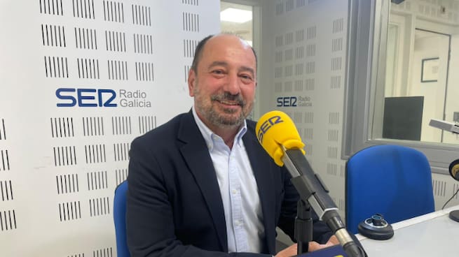 Xosé Manuel Merelles: "Uno de los problemas de estos años ha sido la visión localista de los aeropuertos"