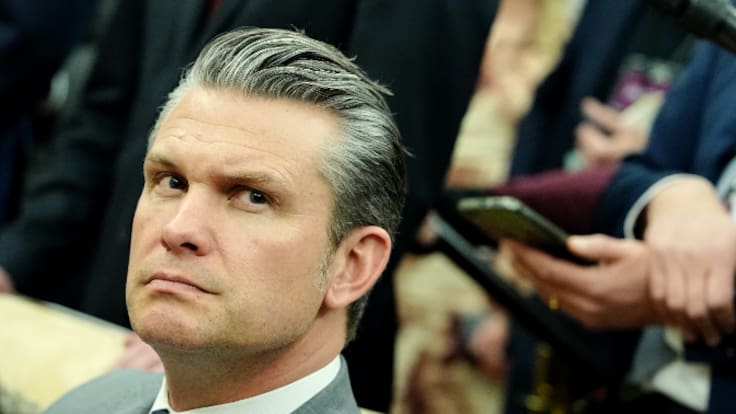 ¿Qué hay detrás de la gran purga de Pete Hegseth? El precio por no mostrar lealtad a Trump