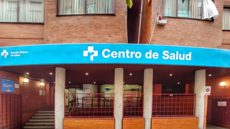 Marea Blanca se concentra en Logroño para reclamar una cita en Atención Primaria en un máximo de 48 horas (07/04/2026)