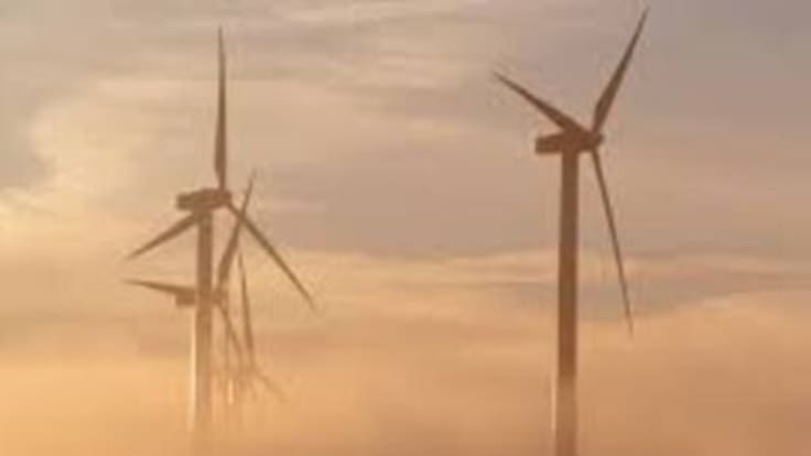 Manu Cereijo y Aurora Lázaro analizan Al Abrigaño el impacto de los macroproyectos de energías renovables en el medio rural