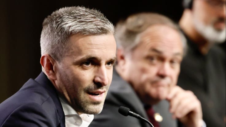 Erik Bretos, director de fútbol de la Real Sociedad: "Los meses duros al inicio del año nos han hecho el equipo que somos hoy"