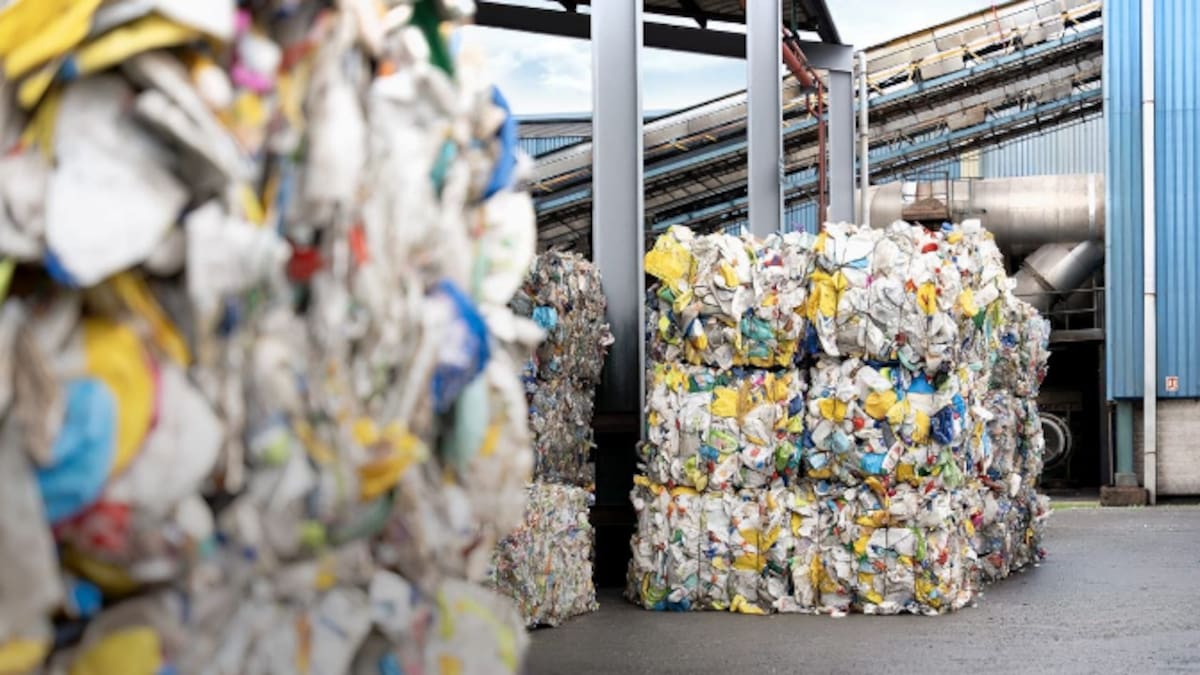 Vermú con SER - A viaxe dos residuos en Galicia: Do colector á creación de nova materia prima (19/04/2026)