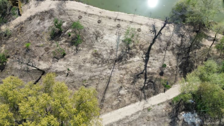 La Mirada de Talavera:"Y que, por lo visto, el concejal de Parques y Jardines ha decidido dejar sin parque y sin jardín la Isla de los Molinos", Enrique M. de la Casa (17/04/2026)
