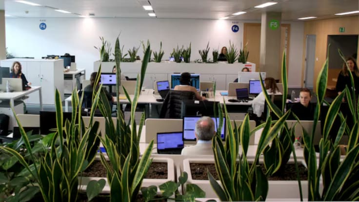 Els funcionaris de presons, el col·lectiu de treballadors de la Generalitat amb més absentisme laboral per motius de salut