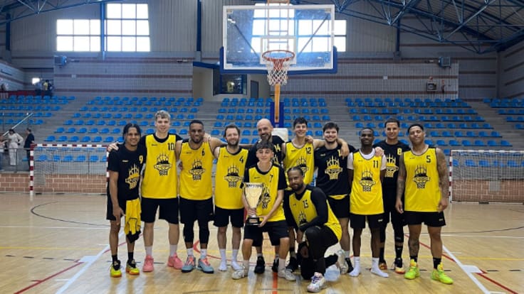 CB Monzón se impone con autoridad y levanta el título de Primera Nacional A2