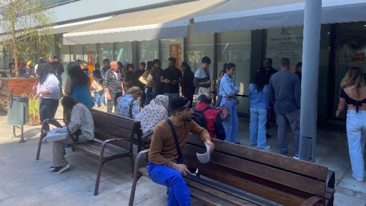 Vitória, brasileña residente en Ibiza: "Estoy emocionada porque la regularización me cambiará la vida"