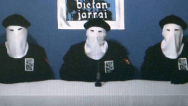 Las cartas de perdón de los presos de ETA y lo que dicen sobre la cicatriz del terrorismo: "Si no ocultan nada, ¿por qué no lo explican?"
