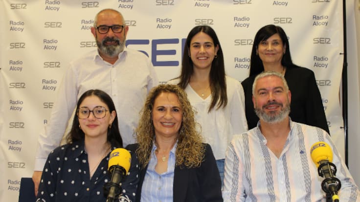 Bon dia a la Festa! Any especial per a l'alferes, favorita, dames i cavallers de la Filà Asturianos