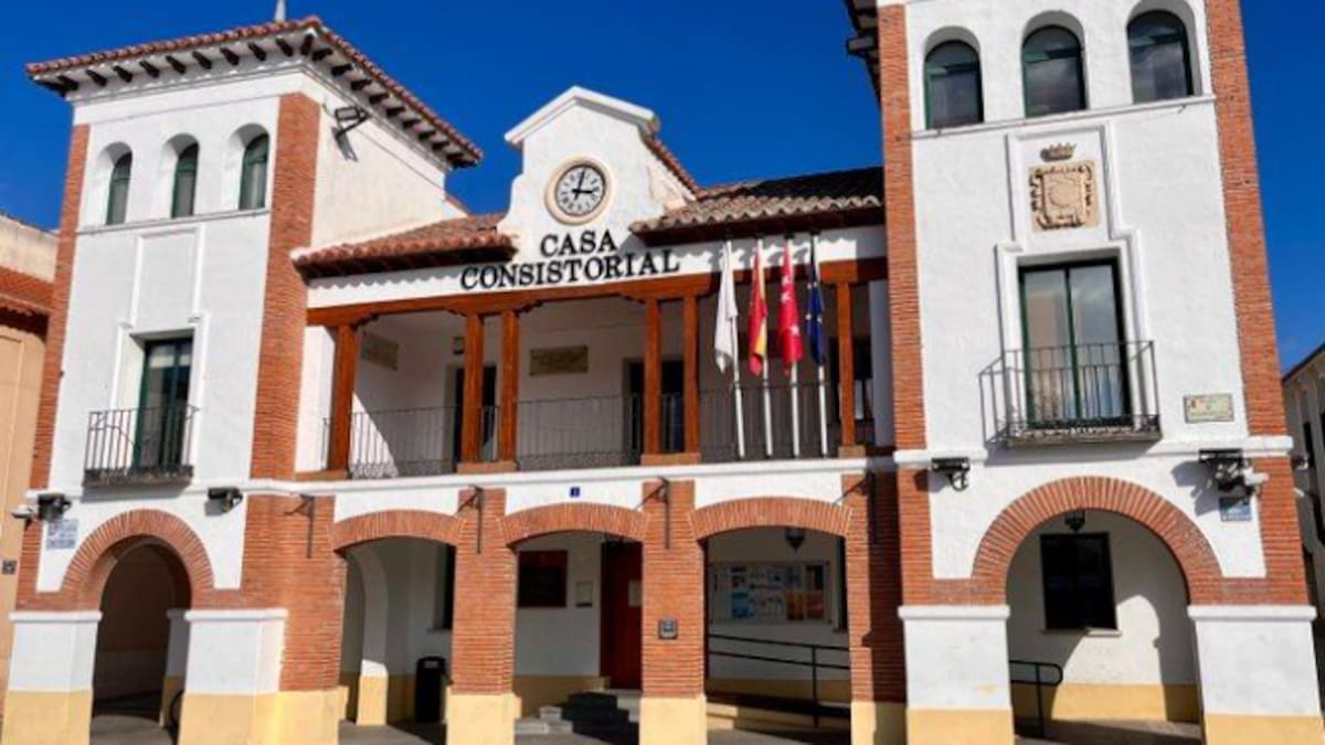 Fran Pérez, primer teniente de Alcalde de Pinto, habla sobre la solicitud de documentación al centro de menores extranjeros no acompañados abierto en el municipio.