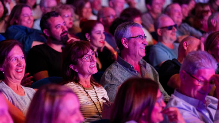 La Tertulia de Cómicos | Un cómico árabe revela por qué no le dejan actuar en muchos bares de Madrid