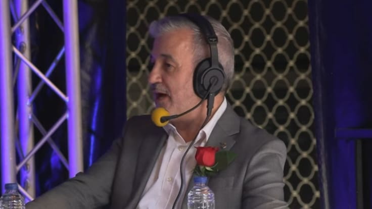 Jaume Collboni, alcalde de Barcelona: "Lo más importante es que no compremos libros en grandes plataformas como Amazon"