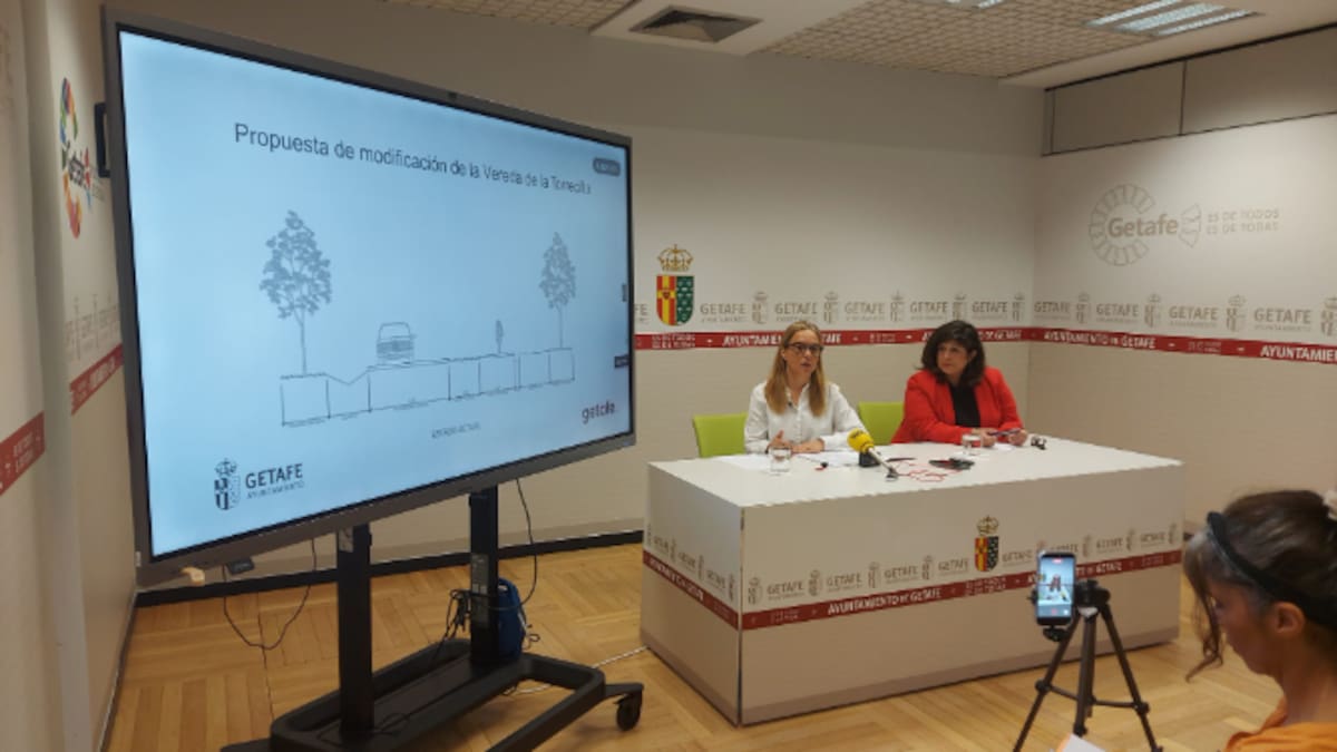 Sara Hernández, alcaldesa de Getafe, propone desdoblar el carril de la vereda de la Torrecilla y su financiación