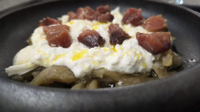El Rebost: albergina a la flama amb burrata