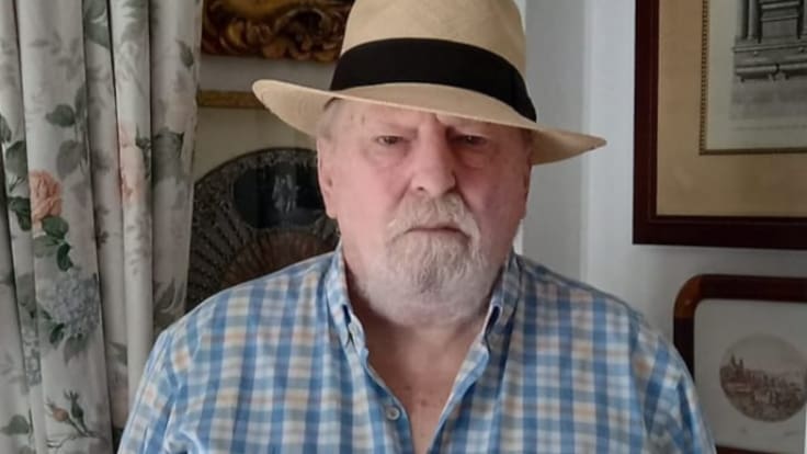 Firma Carlos M. López