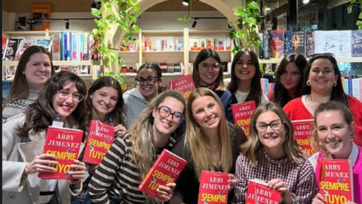 Los clubes de lectura viven un momento dulce en la Región: “Cuando descubres uno, quieres más”