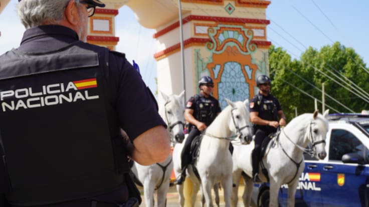 Francisco Toscano: "La Policía ha practicado más de una veintena de detenciones por distintos tipos delictivos"