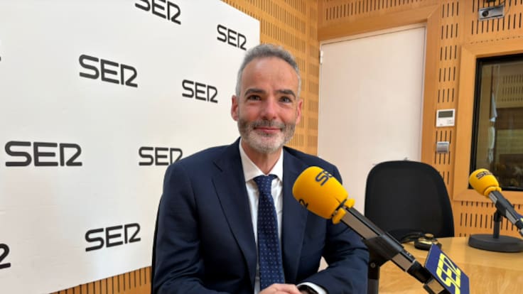 Samuel Baixauli asume el Rectorado de la UMU con el reto de reducir la precariedad y modernizar la institución