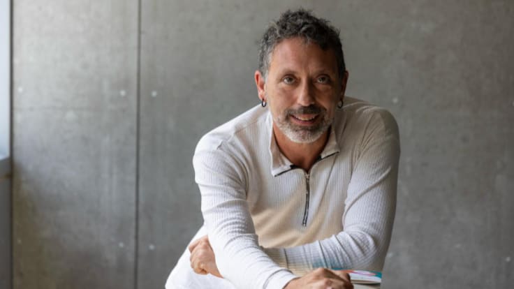 La Columna Carles Cortés (30/04/2026) “La convivència entre generacions: l’edifici d’El Partidor”