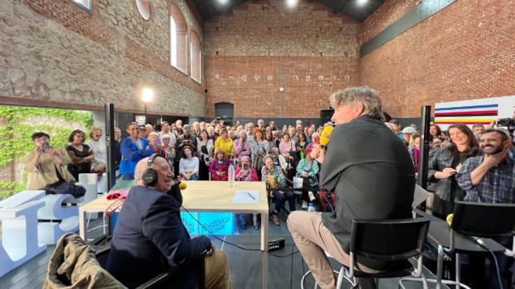 José María Pérez 'Peridis' celebra el 50º aniversario de 'El País'