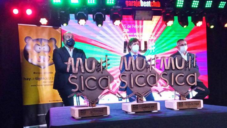 Victorio Melgarejo en Hoy por hoy Murcia con los V Premios de la Música