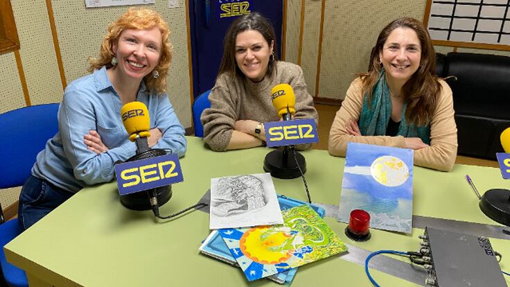 Laura Martínez, Ana Belén Pina y Ana Ferragud explican el proyecto “Lorca Ilustrado: la silueta de un poeta” en Radio Xàtiva