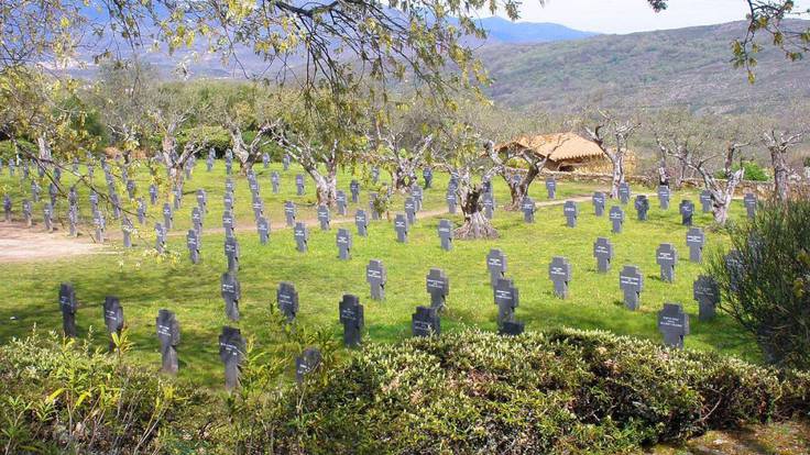 Extremadura en la Historia: Cementerio Alemán de Cuacos de Yuste